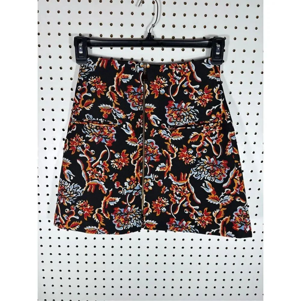 Zara Floral zippered front A Line skirt size S